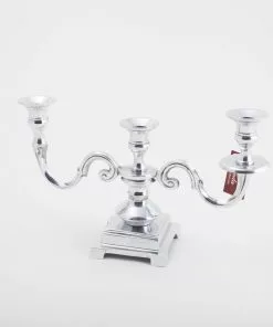 Kynttelikkö D11798 3:n