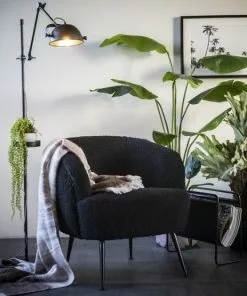 Nojatuoli Babe Valkoinen 194551 -Huonekalu kauppa musta lammasnojatuoli babe sisustuksessa 1