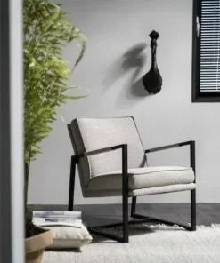 Pelkistetty Nojatuoli Isaac 95617 Beige -Huonekalu kauppa pelkistetty nojatuoli kevyt nojatuoli isaac sisustus beige